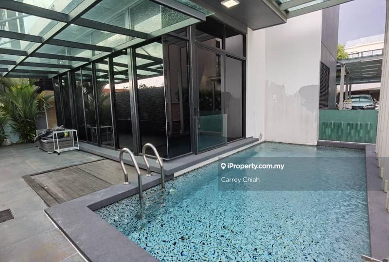 Semi-Detached House for Sale in Lake Edge, Puchong by Carrey Chiah - iProperty.com.my