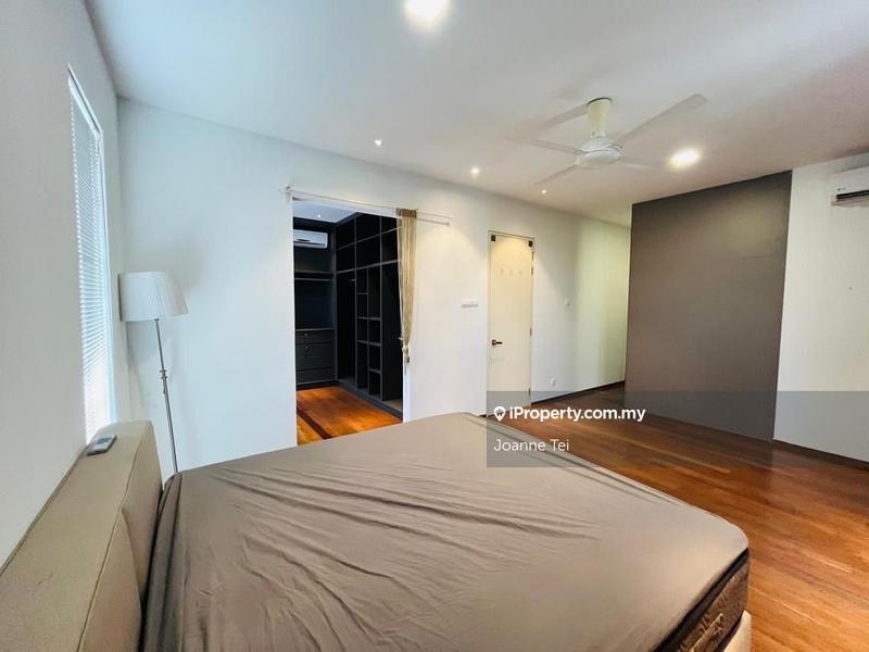 Bungalow House for Rent in Lakefront Villa, Cyberjaya by Joanne Tei - iProperty.com.my