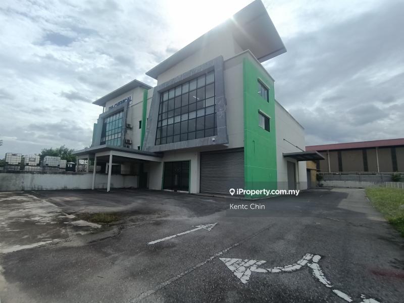 For Sale - Three (3) Storey Semi-D Factory, FREEHOLD with CF, Beranang