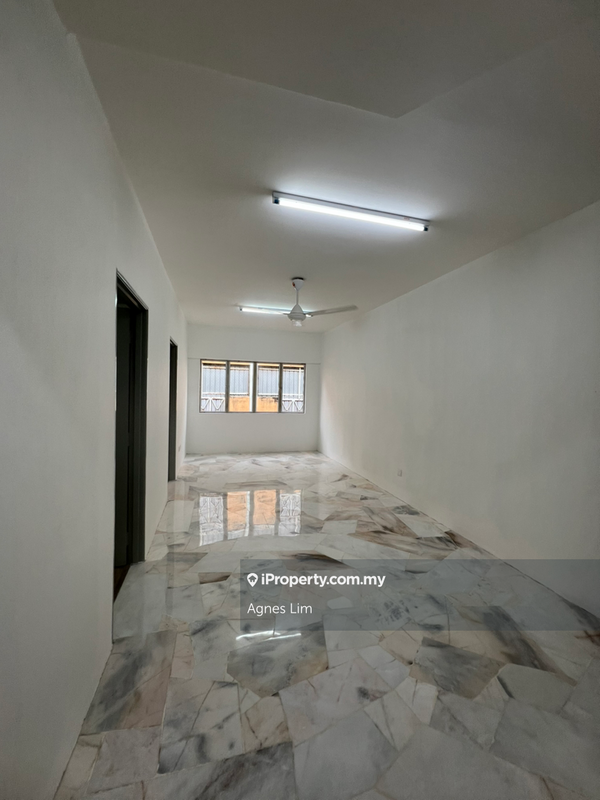 For Sale - Taman Subang Mas