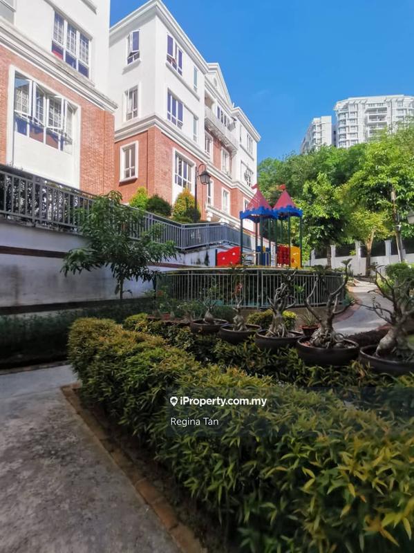 Rumah Berkembar untuk Dijual di Dutamas, Kuala Lumpur oleh Regina Tan - iProperty.com.my