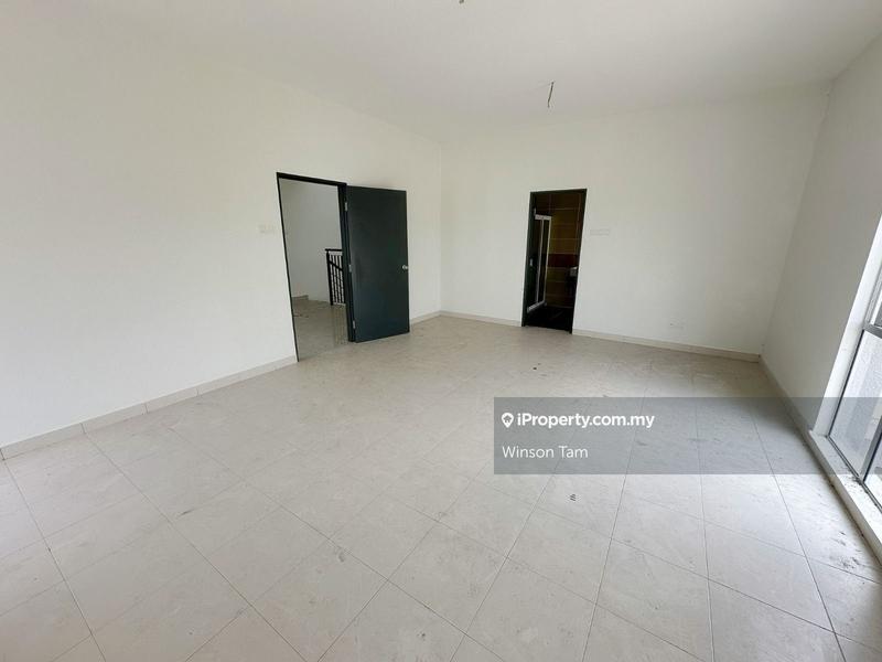 Rumah Berkembar untuk Dijual di Banyan 1 Bandar Seri Coalfields, Sungai Buloh oleh Winson Tam - iProperty.com.my