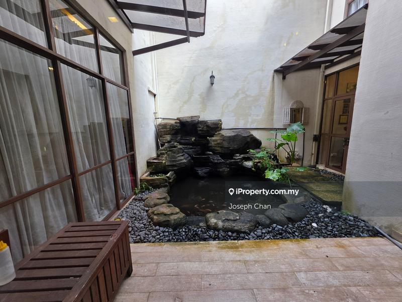 Rumah Berangkai 2 Tingkat untuk Dijual di Bukit Jelutong, Shah Alam oleh Joseph Chan - iProperty.com.my