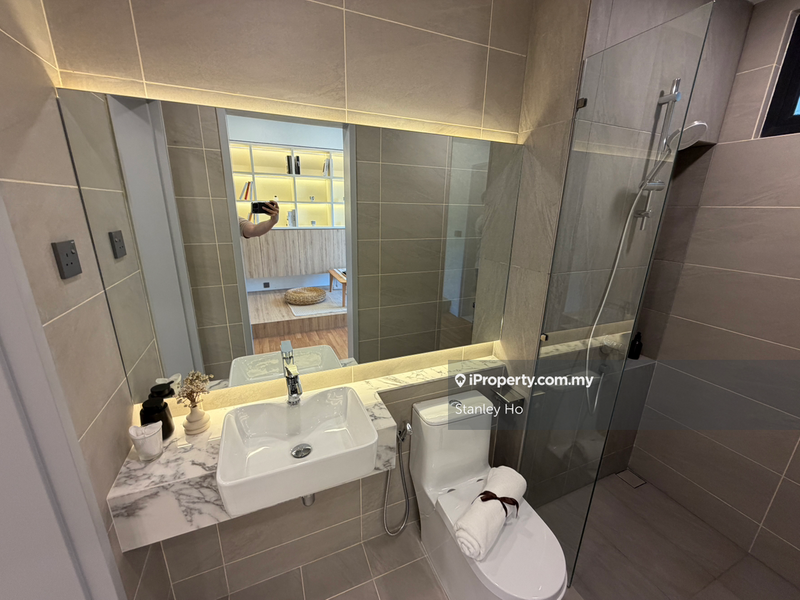 Condominium for Sale in Oaka Residences by Stanley Ho - iProperty.com.my