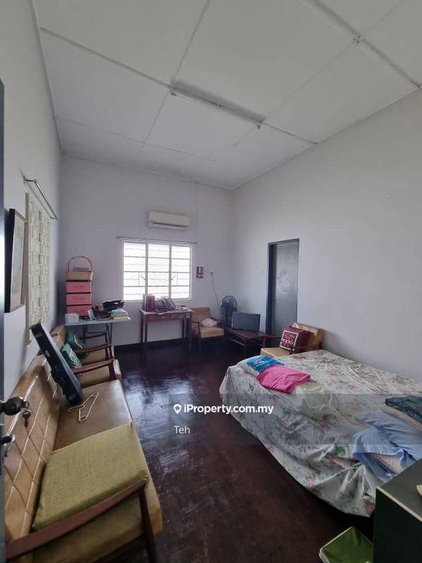 Banglo Komersial untuk Dijual di Section 11, Petaling Jaya oleh Teh - iProperty.com.my