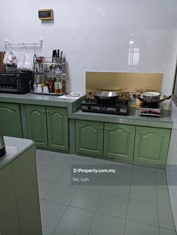 Bungalow House for Sale in Taman Paramount, Petaling Jaya by Nic Goh - iProperty.com.my