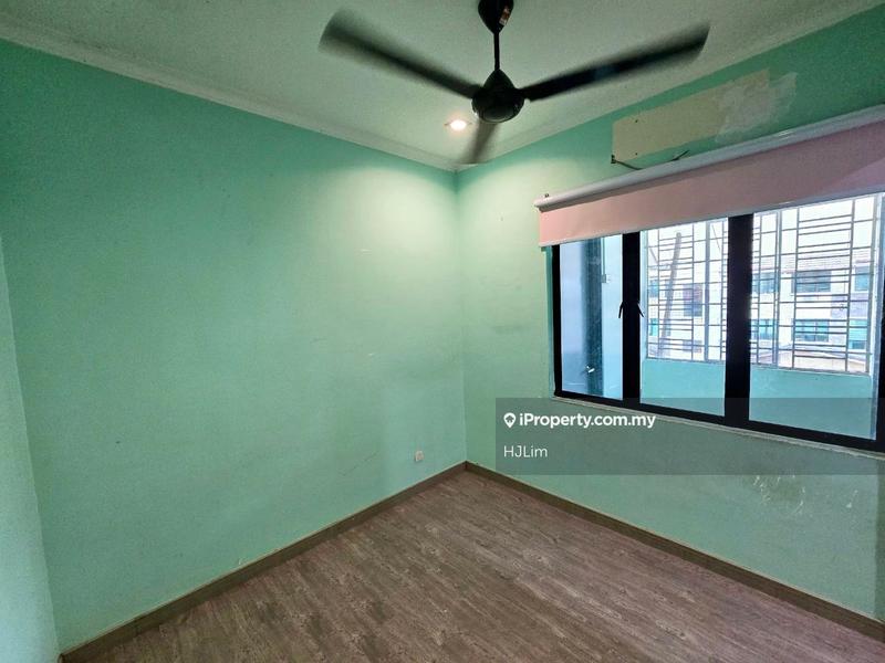 Townhouse for Sale in Bandar Tun Hussein Onn, Cheras by HJLim - iProperty.com.my