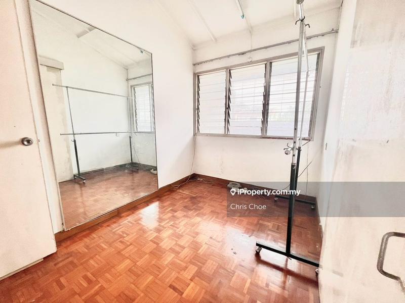 Rumah Berangkai 2 Tingkat untuk Dijual di Taman Seputeh, Midvalley City, KL, Seputeh oleh Chris Choe - iProperty.com.my