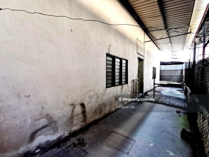 Terrace Factory untuk Disewa di Pusat Bandar Puchong, Puchong oleh Hayes Lai - iProperty.com.my