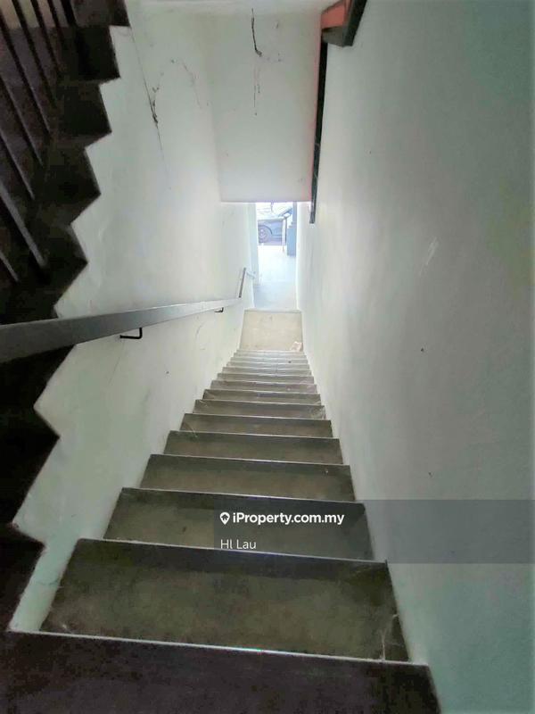 For Sale - Brand New 3 Sty FREEHOLD Shop @ Salak Perdana Business Park - Salak Tinggi Sepang