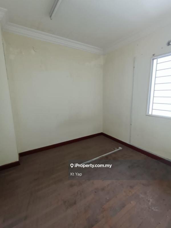 Condominium for Sale in Amadesa Resort Condominium by Kt Yap - iProperty.com.my