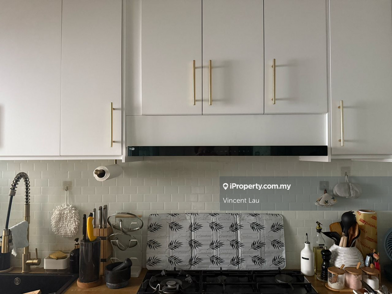 Kondominium untuk Dijual di Sri Putramas III / Royal Regent oleh Vincent Lau - iProperty.com.my