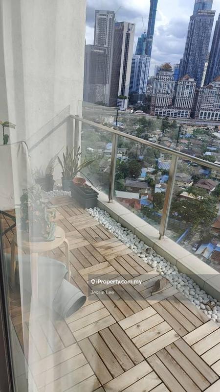 Kediaman Servis untuk Dijual di Setia SKY Residences oleh Jessie Lee - iProperty.com.my