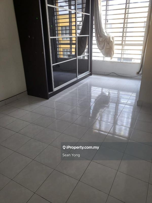Apartment for Sale in 162 Residency by Sean Yong - iProperty.com.my