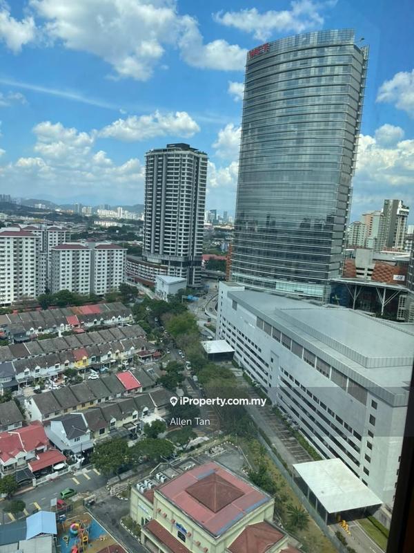 For Sale - Pinnacle Kelana Jaya