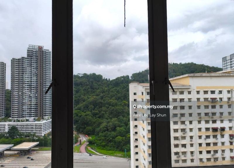 For Sale - Flora Damansara Apartment