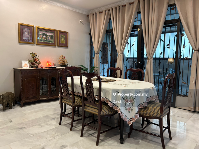 Rumah Berkembar untuk Dijual di Kelana Jaya, Petaling Jaya oleh Sandy Low - iProperty.com.my