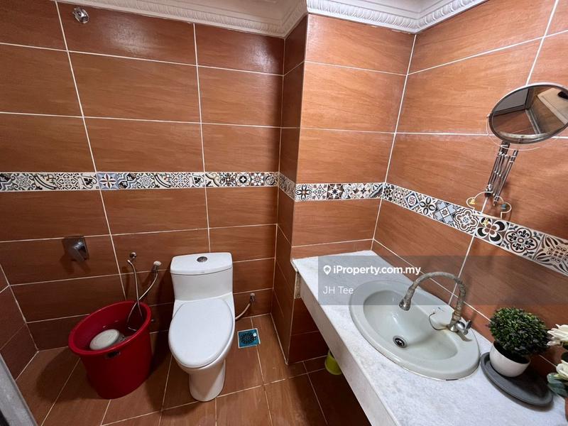 Condominium for Sale in The Vistana by JH Tee - iProperty.com.my