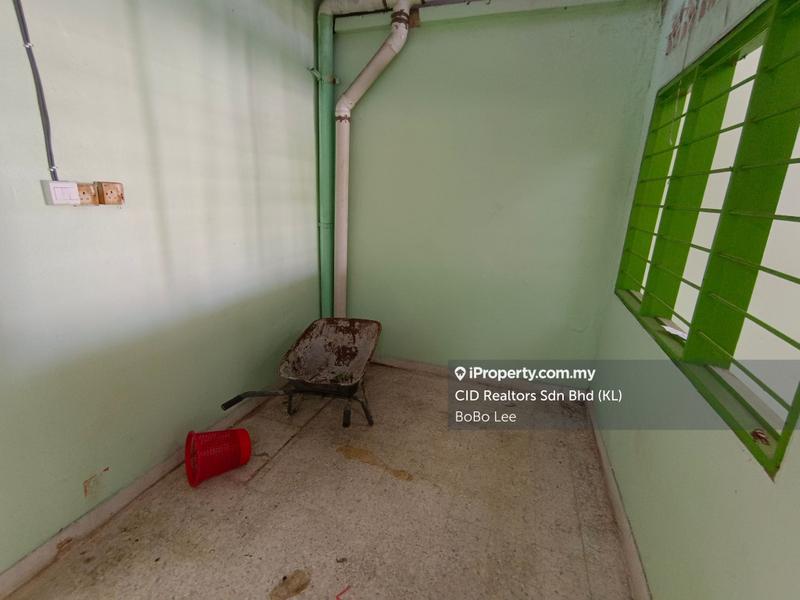 Rumah Berangkai 1 Tingkat untuk Dijual di Taman Overseas Union (Taman Oug), Jalan Klang Lama (Old Klang Road) oleh BoBo Lee - iProperty.com.my
