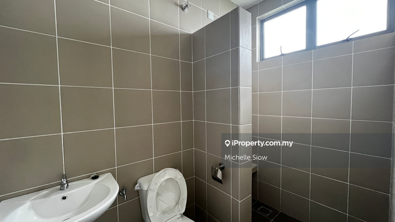 Semi-Detached House for Sale in Taman Semanja, Kajang by Michelle Siow - iProperty.com.my