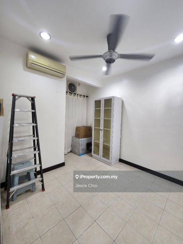 Rumah Berangkai 2 Tingkat untuk Dijual di Kota Damansara, Selangor oleh Jessie Choi - iProperty.com.my