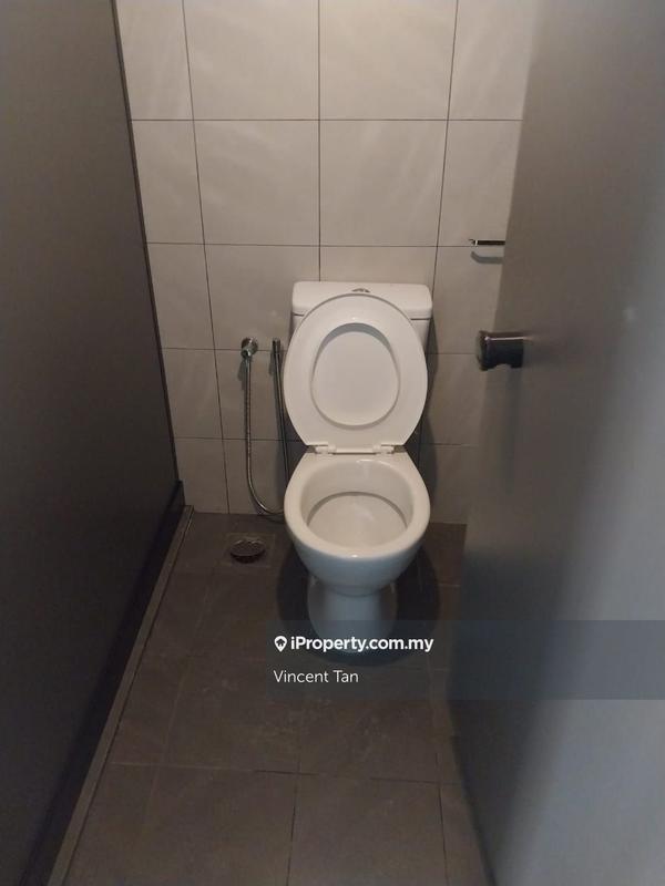 For Rent - Brand New 3 Storey Semi Detached Factory in Nilai( 5 minitues from toll exit)