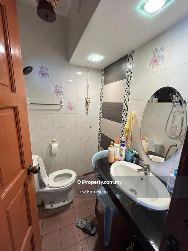 Rumah Berangkai 2 Tingkat untuk Dijual di Kepong Baru, Kepong oleh Lew Kim Meng - iProperty.com.my