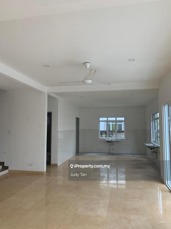 Rumah Berkembar untuk Dijual di Desa Alam U12 Shah Alam, Shah Alam oleh Judy Tan - iProperty.com.my
