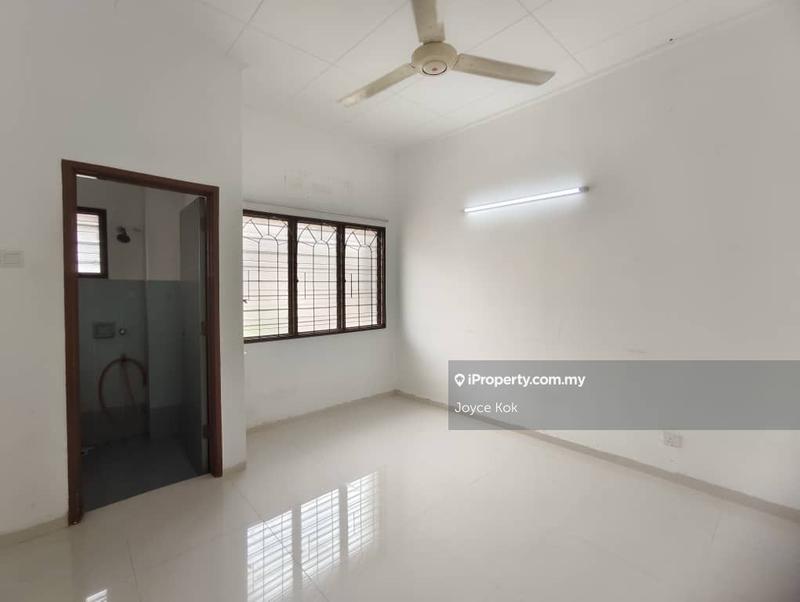 2-storey Terraced House for Sale in Usj 11, Subang Jaya by Joyce Kok - iProperty.com.my