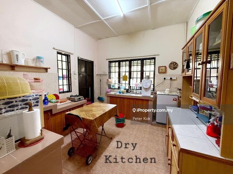 Semi-Detached House for Sale in Seksyen 5, Petaling Jaya by Peter Kok - iProperty.com.my