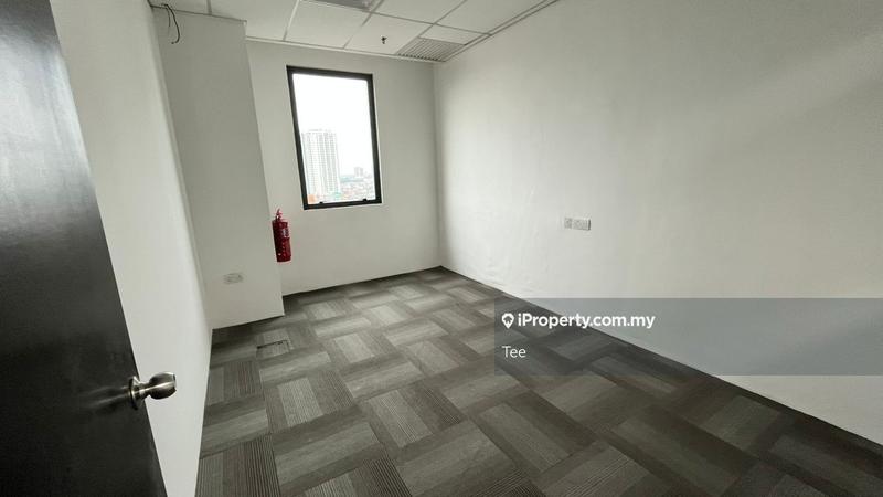 Office for Rent in Taman Abad, Johor Bahru by Tee - iProperty.com.my