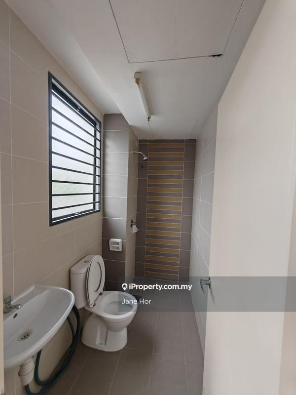 Townhouse for Sale in 16 Sierra, Puchong by Jane Hor - iProperty.com.my