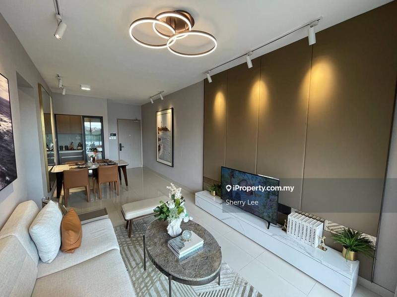 For Sale - Baron Residence @ Lake City