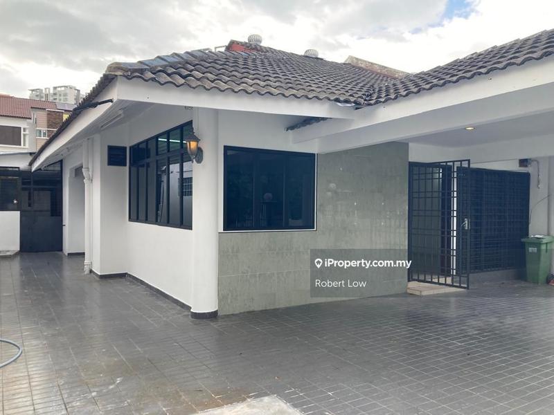 Semi-Detached House for Sale in Pantai Jerejak, Bayan Lepas by Robert Low - iProperty.com.my