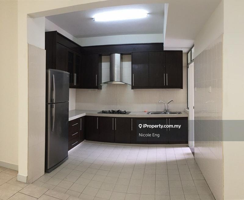 Townhouse for Sale in Kota Kemuning, Shah Alam by Nicole Eng - iProperty.com.my
