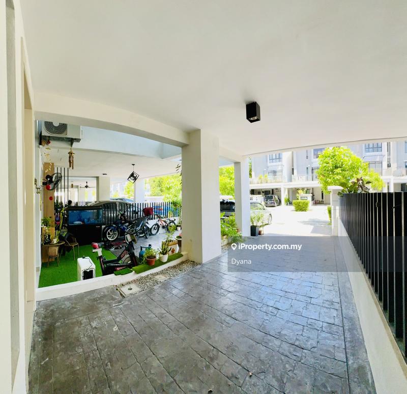 Rumah Bandar untuk Dijual di Bandar Bukit Mahkota, Bangi oleh Dyana - iProperty.com.my