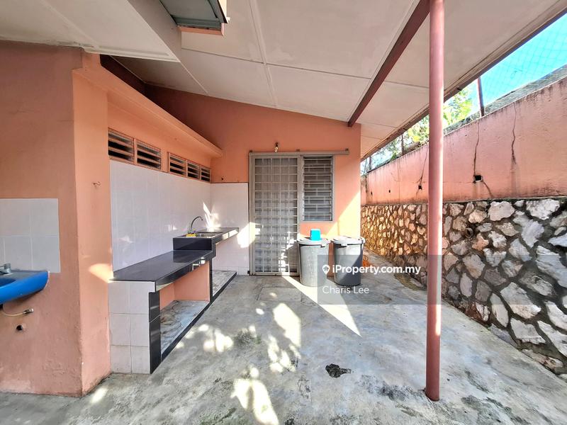 Rumah Berangkai 2 Tingkat untuk Dijual di Seksyen 17, Petaling Jaya oleh Charis Lee - iProperty.com.my
