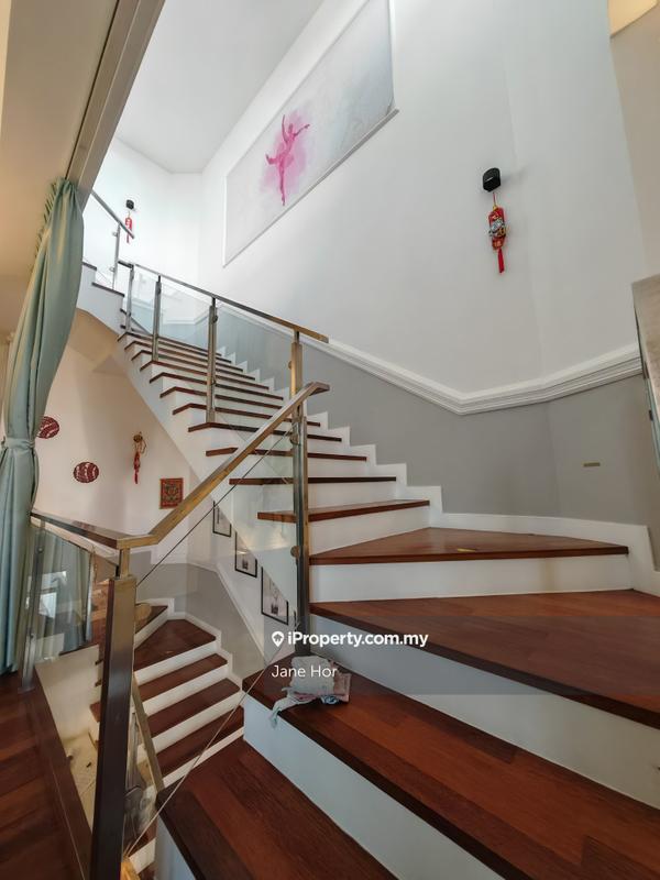 Rumah Berangkai 3 Tingkat untuk Dijual di 16 Sierra, Puchong oleh Jane Hor - iProperty.com.my