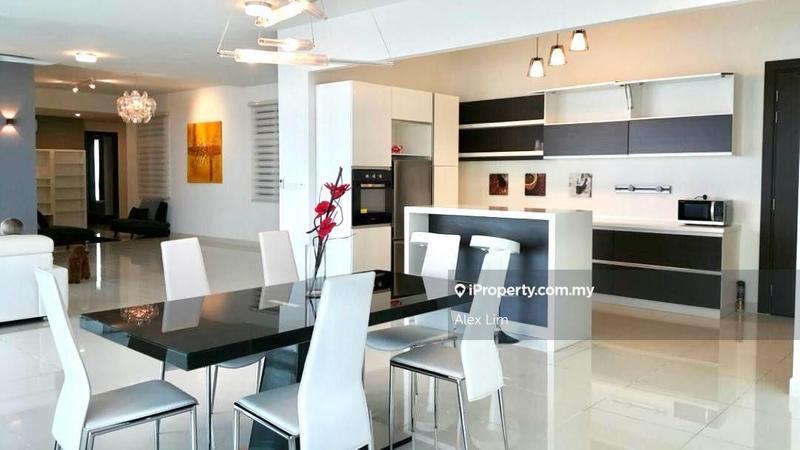 For Rent - Gurney Paragon