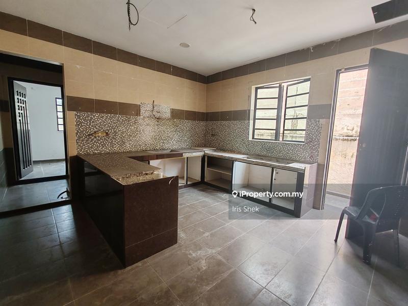 Bungalow House for Sale in Kota Kemuning, Shah Alam by Iris Shek - iProperty.com.my