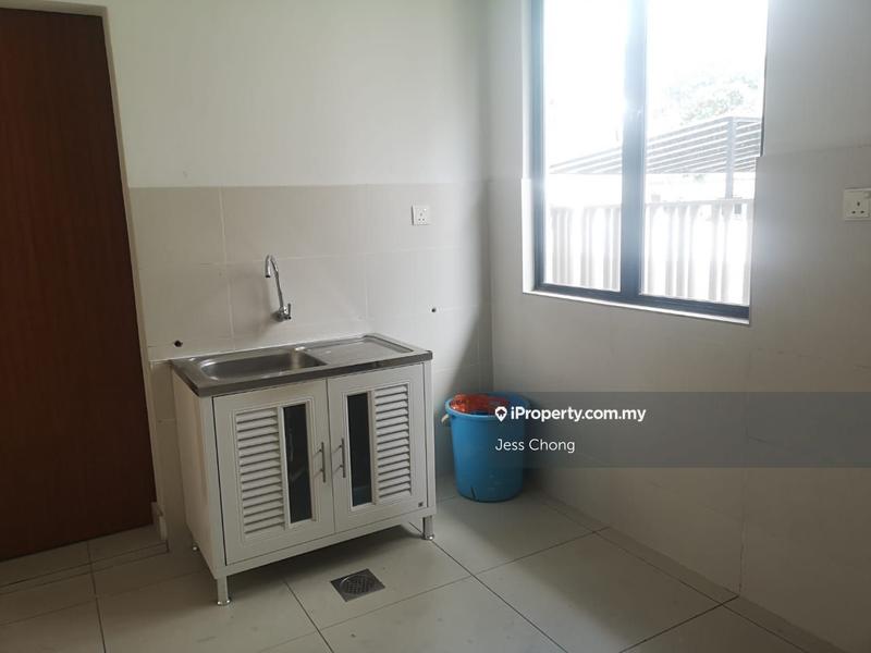 Rumah Berangkai 2 Tingkat untuk Dijual di 16 sierra , Sierra 2 Lyden@Bandar 16 sierra, Puchong oleh Jess Chong - iProperty.com.my