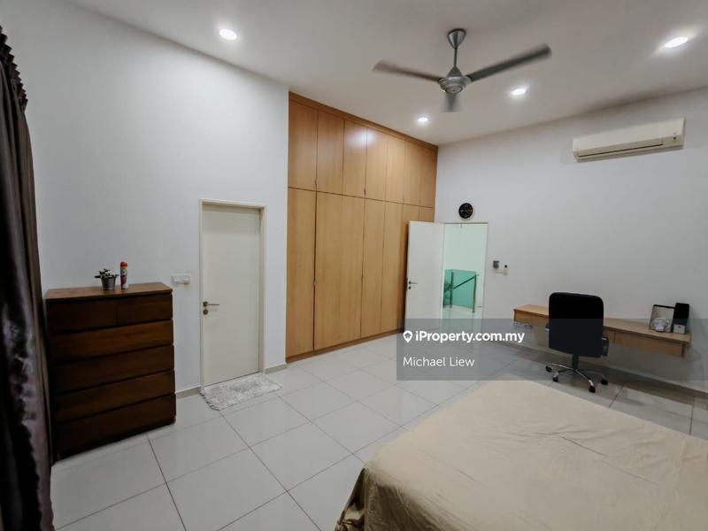Rumah Berangkai 2 Tingkat untuk Dijual di Hijayu, Bandar Sri Sendayan oleh Michael Liew - iProperty.com.my