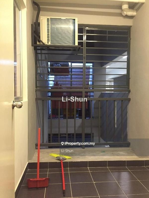 Service Residence for Sale in Maxim Residences by Li-Shun - iProperty.com.my