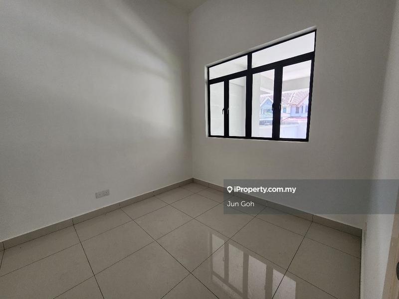 Rumah Berkembar untuk Dijual di Taman bukit permai, Cheras oleh Jun Goh - iProperty.com.my
