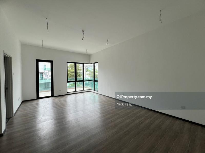 Rumah Berkembar untuk Dijual di Taman Villa Perdana, Kajang oleh Nick Yeap - iProperty.com.my