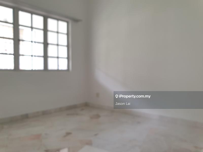 Rumah Teres 2-Tingkat untuk Dijual di Bukit Rahman Putra, Sungai Buloh oleh Jason Lai - iProperty.com.my