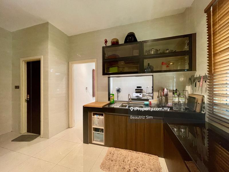 Semi-Detached House for Sale in Samarahan, Sarawak by Beautriz Sim - iProperty.com.my