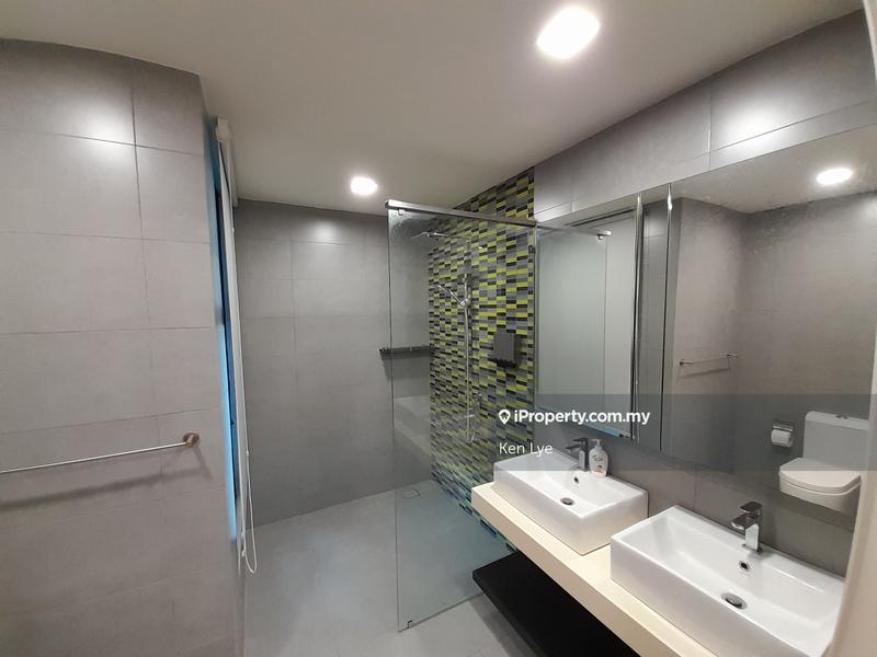 For Sale - The Leafz @ Dedaun