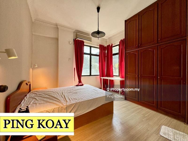 For Sale - Villa Ria