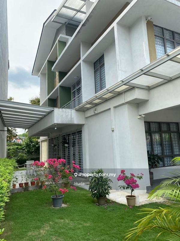 Zero-Lot Bungalow for Sale in Presint 16, Putrajaya by Huda - iProperty.com.my